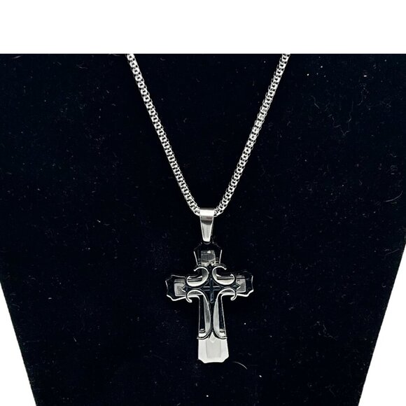 Mens Medieval Stainless Steel Cross Pendant Necklace With Box Chain - Picture 10 of 13
